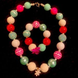 Little girls bubblegum necklaces